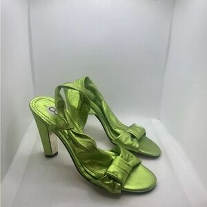 Diane Von Furstenberg Metallic Green Leather Strap Heels Sandals Shoes